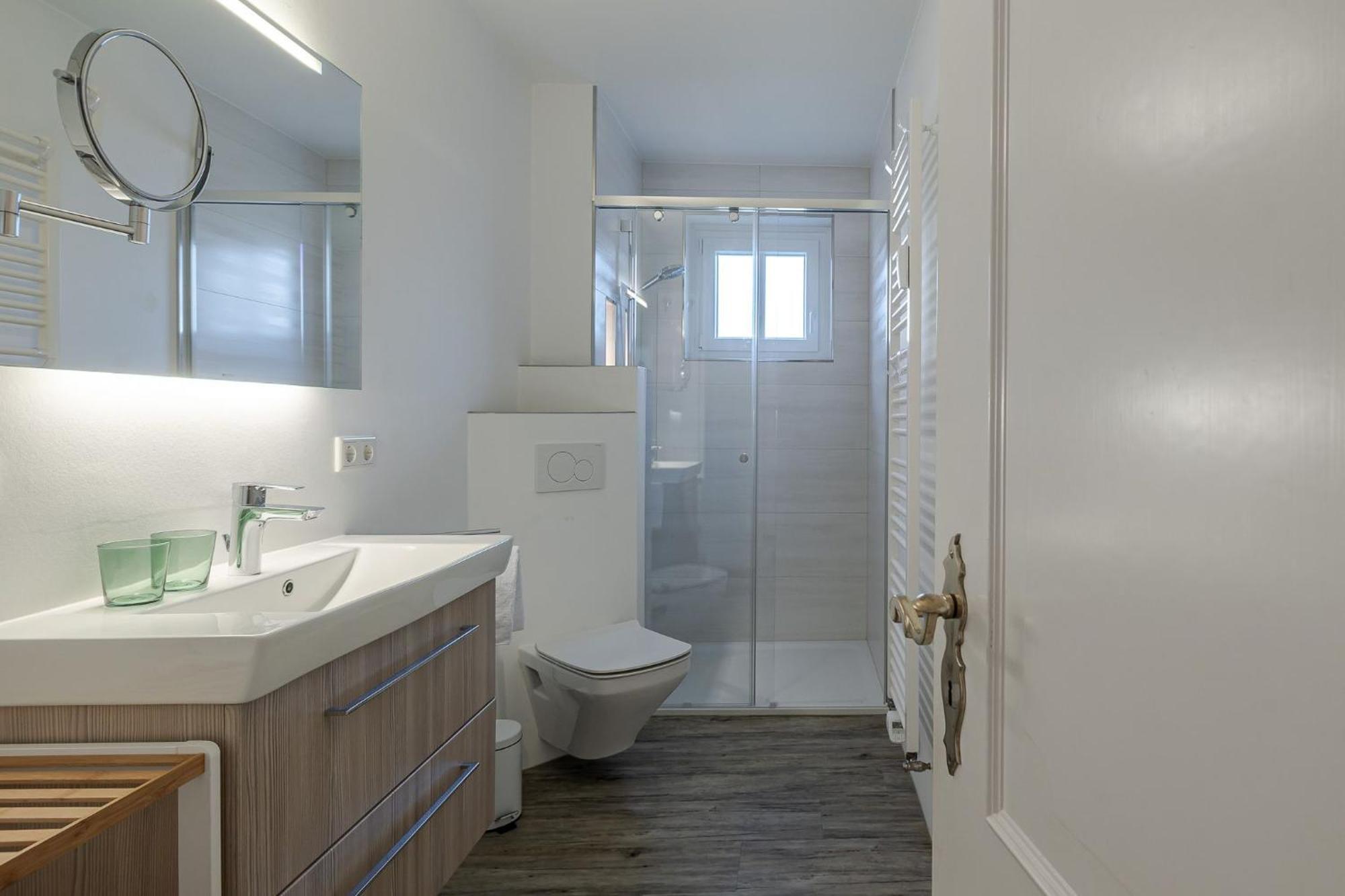 Admirals Nest Apartment *