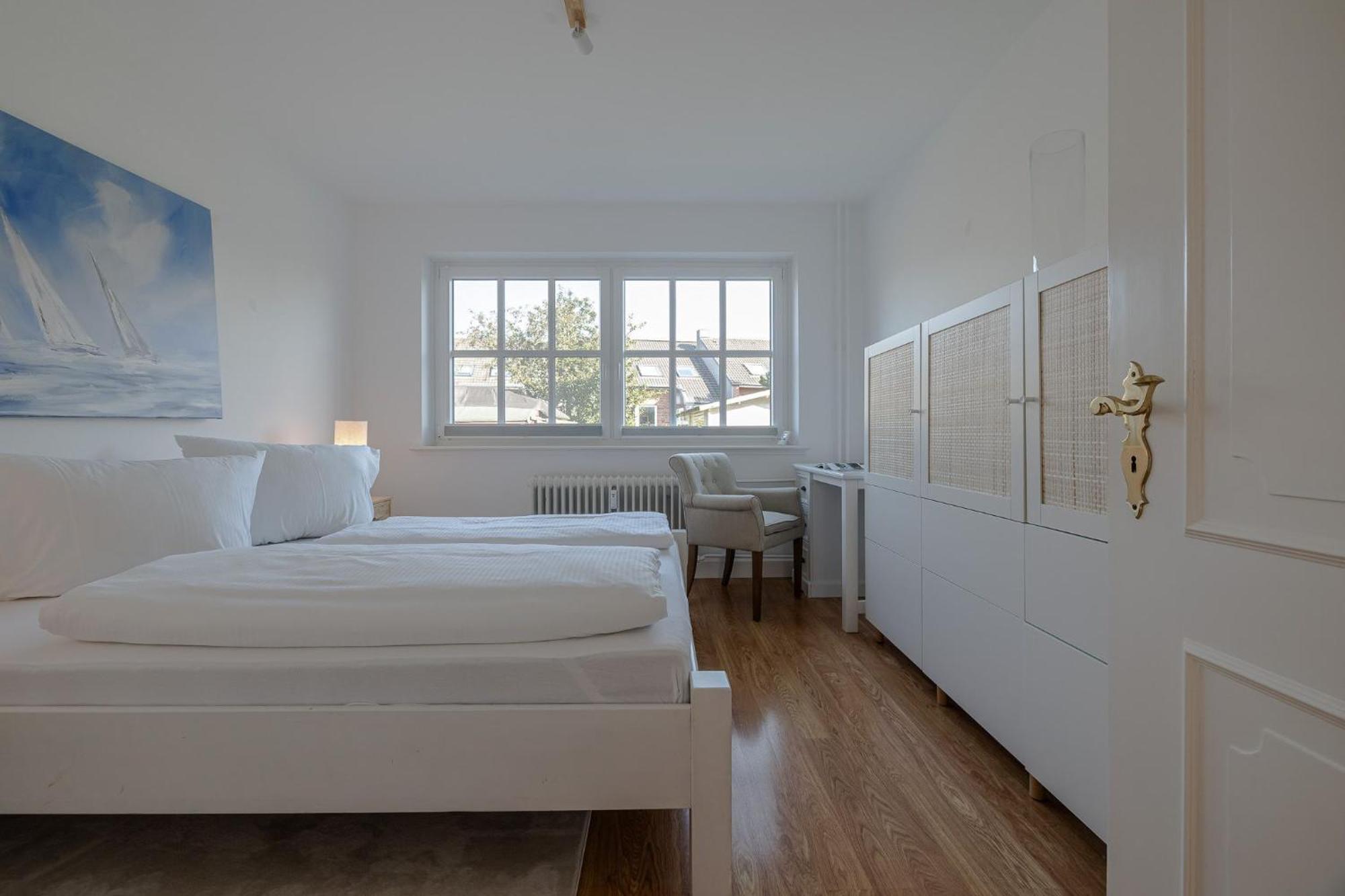 Admirals Nest Apartment